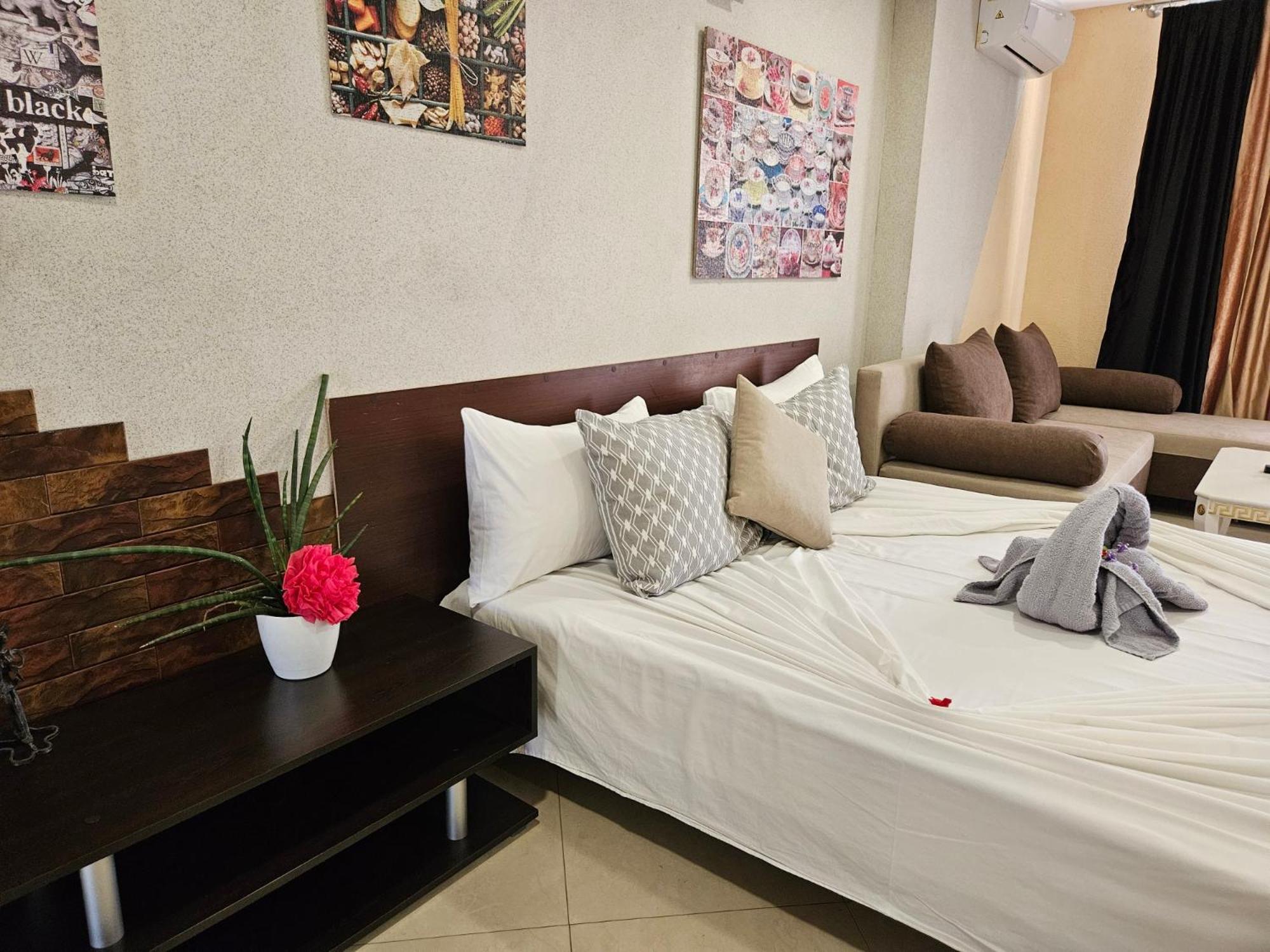 Paralax Hotel Varna Exterior photo