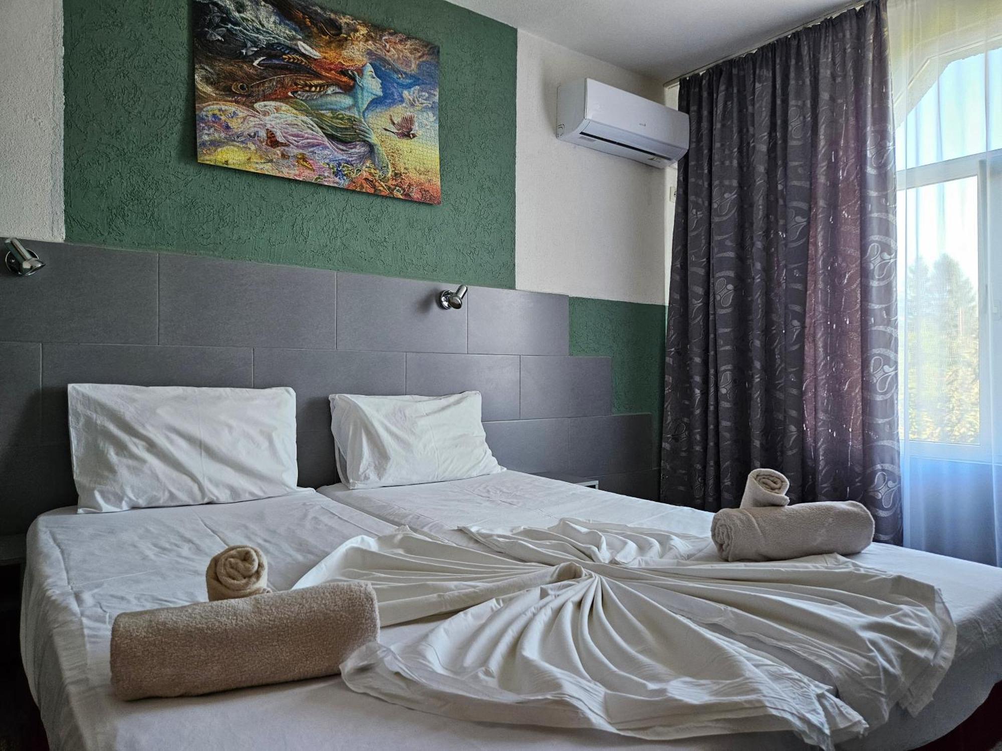 Paralax Hotel Varna Exterior photo